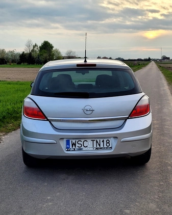 Opel Astra cena 9900 przebieg: 279354, rok produkcji 2004 z Sochaczew małe 37